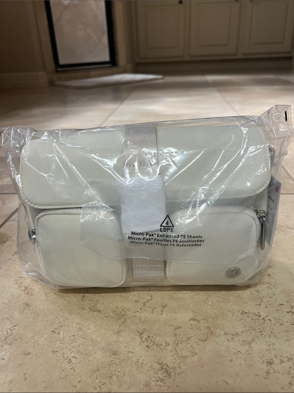 Lululemon crossbody bag, ivory, brand new